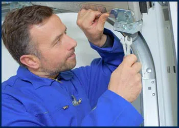 Garage Door Shop Repairs Sheridan, CO 303-222-6477 - cont-door-repair-t-16-09m